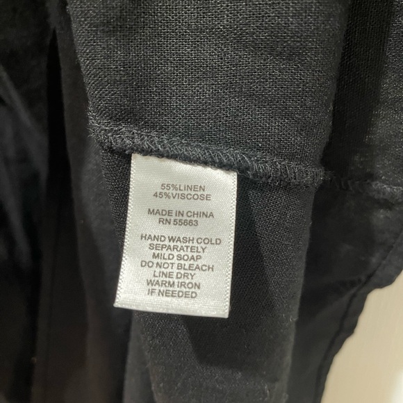 Rachel Zoe linen blend black dress. New but missing tags. Comfortable w/pockets. - Picture 2 of 3